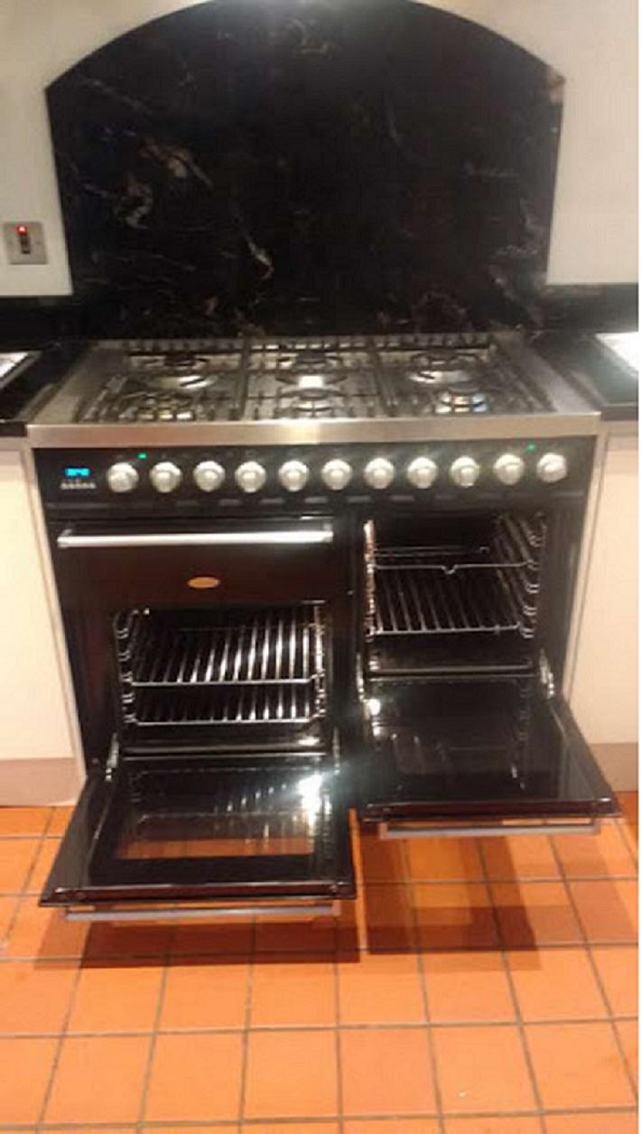 oven cleaning cost in Calne